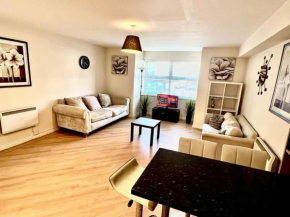 Chancellor Apt Nr Uni/Hosp/CityCtr & all Amenities